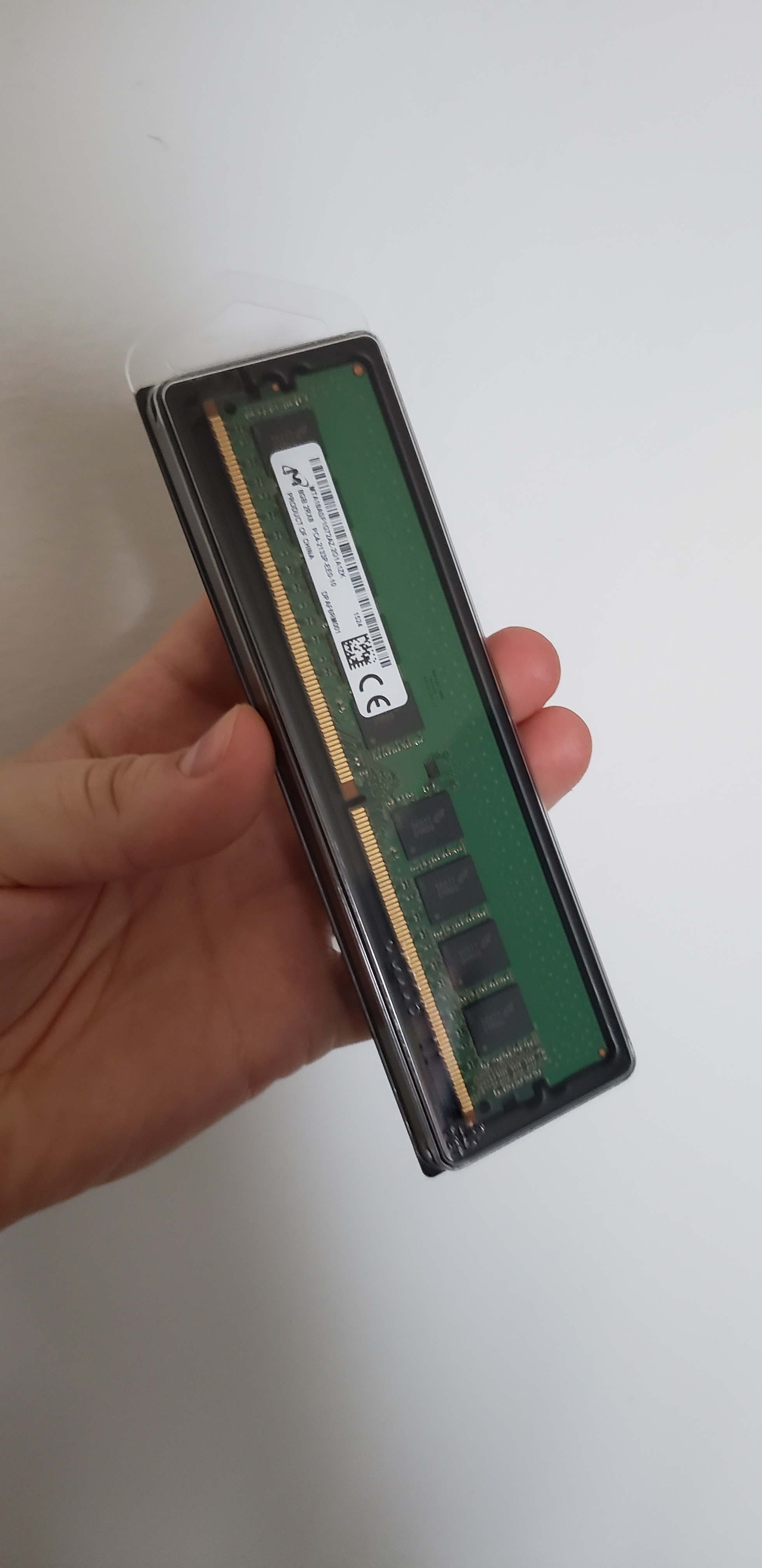 Micron DDR4 8GB 2RX8 PC4-2133 ECC unbuffered DIMM For Sale | HeatWare.com