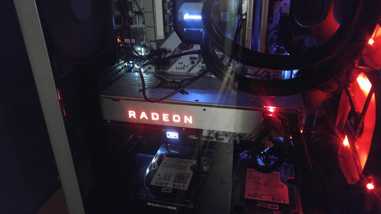 For sale Gigabyte AMD Radeon RX Vega 64 Limited Edition 8GB HBM2