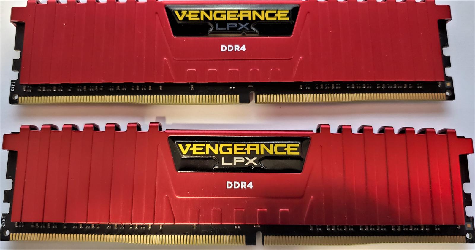For sale Corsair Vengeance LPX DDR4-3200 8GB (2x 4GB) RED