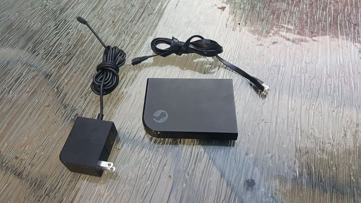 For sale Steam Link with Ethernet and Power Cable