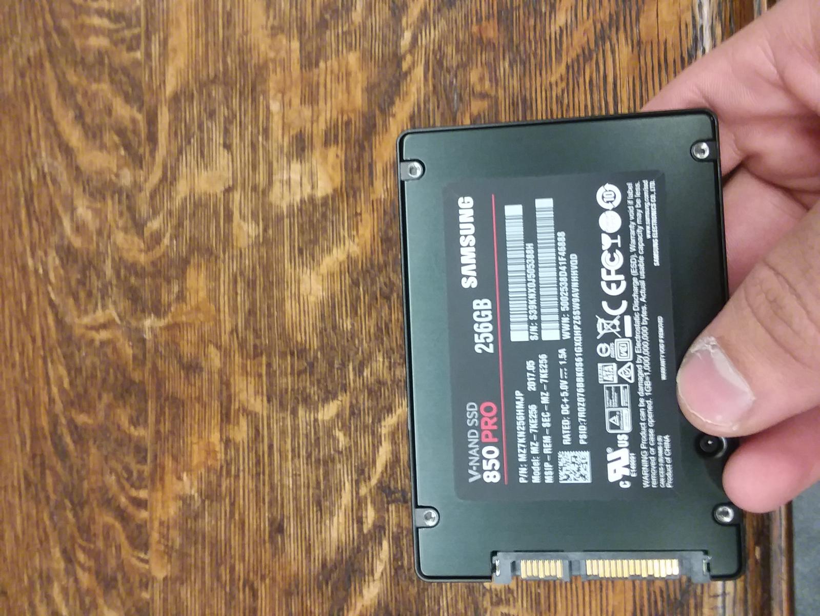 For sale 256 gb samsung pro ssd