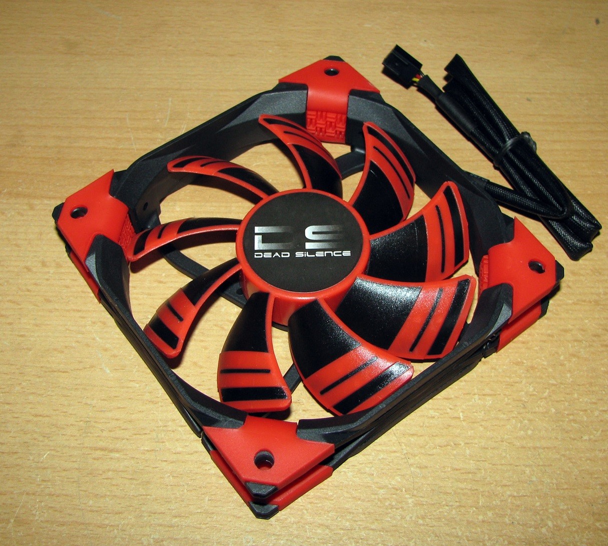 For sale Silverstone Platinum 700w SFX-L Power Supply +140mm Pressure Red LED Fan