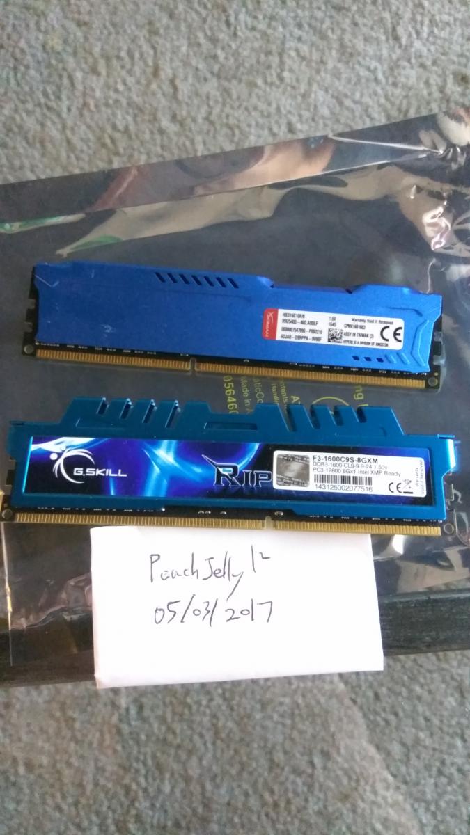 For sale 8gb DDR3 Memory x2