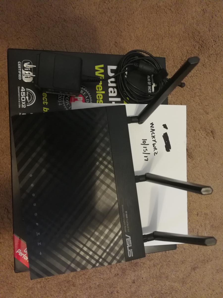 For sale ASUS RT-N66U Router