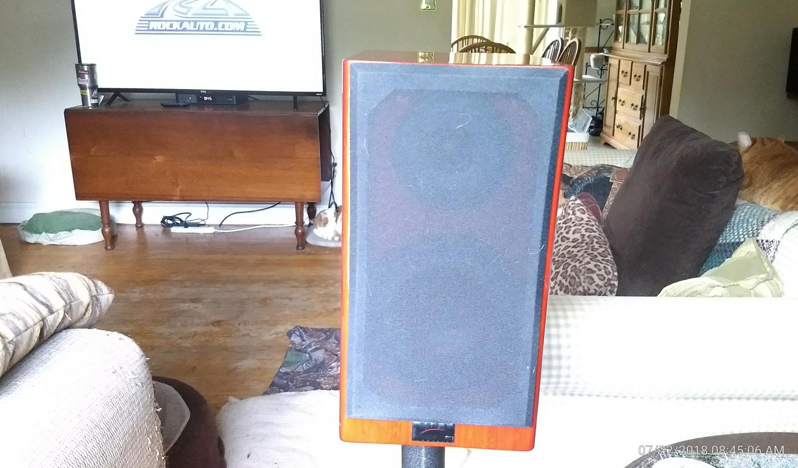 For sale Ascend Acoustic Sierra-1 Speakers