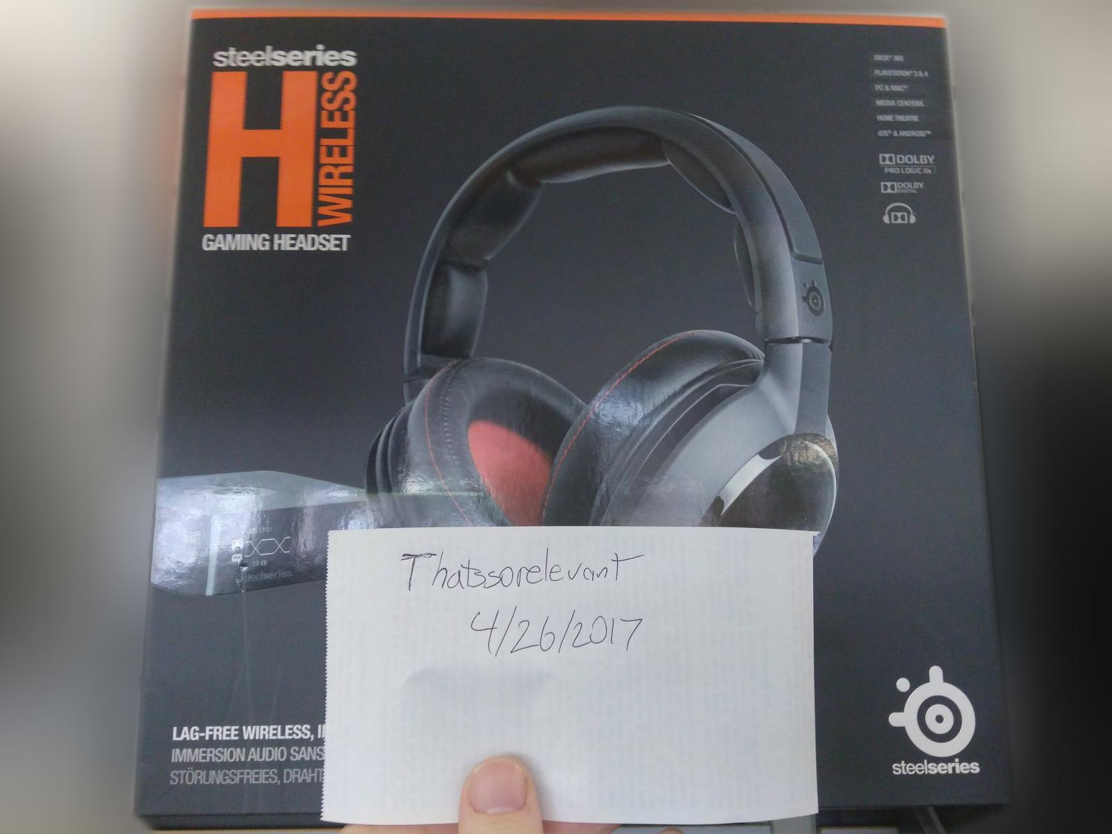 For sale SteelSeries H Wireless Gaming Headset