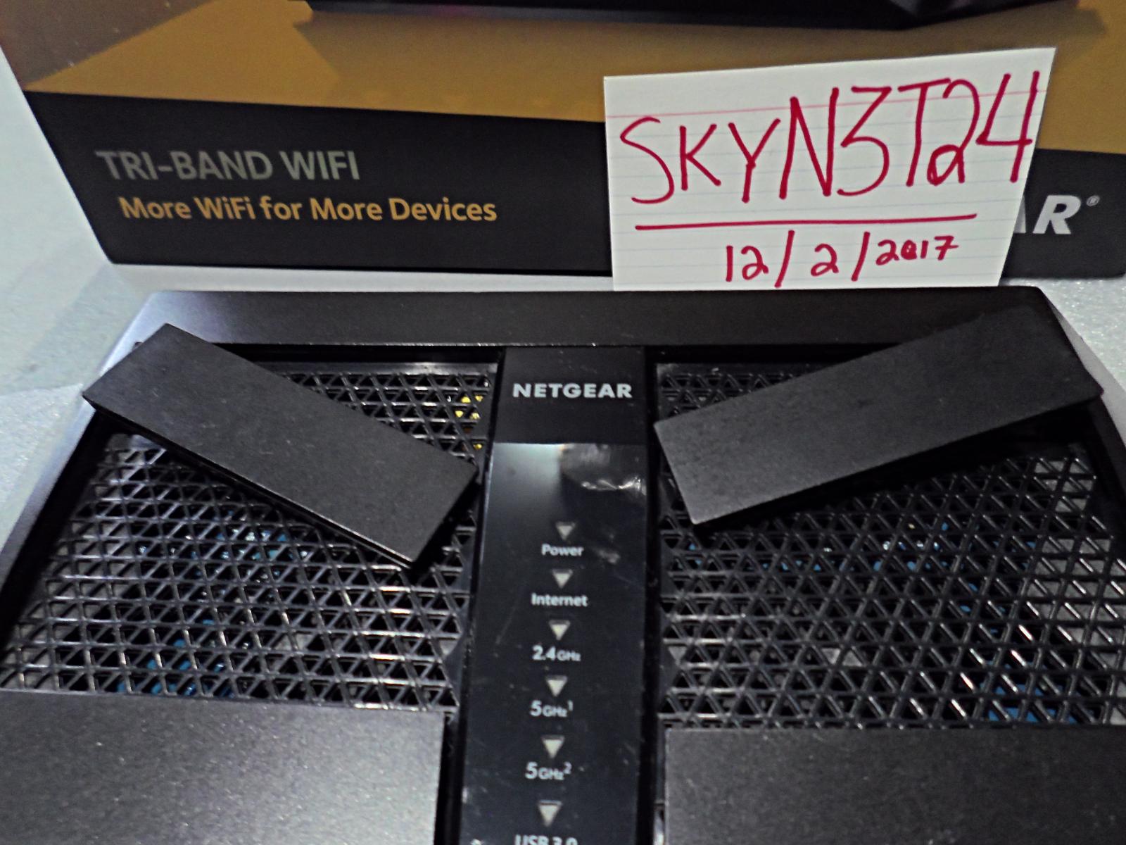 For sale Netgear NightHawk X6 AC3200 Tri-Band WiFI Router