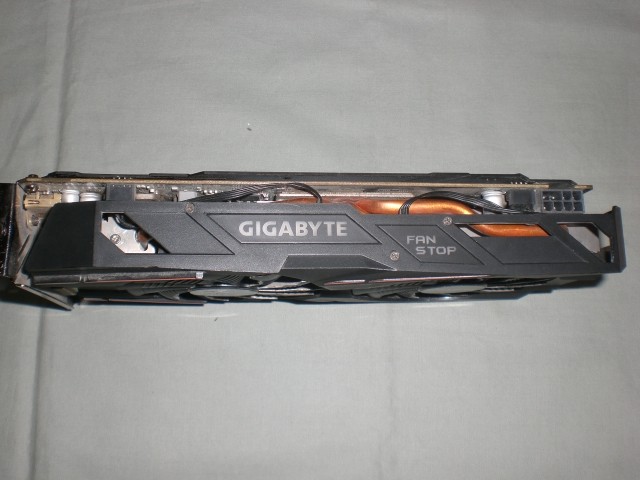 For sale Gigabyte GV-RX570Gaming-4GB Graphic Card