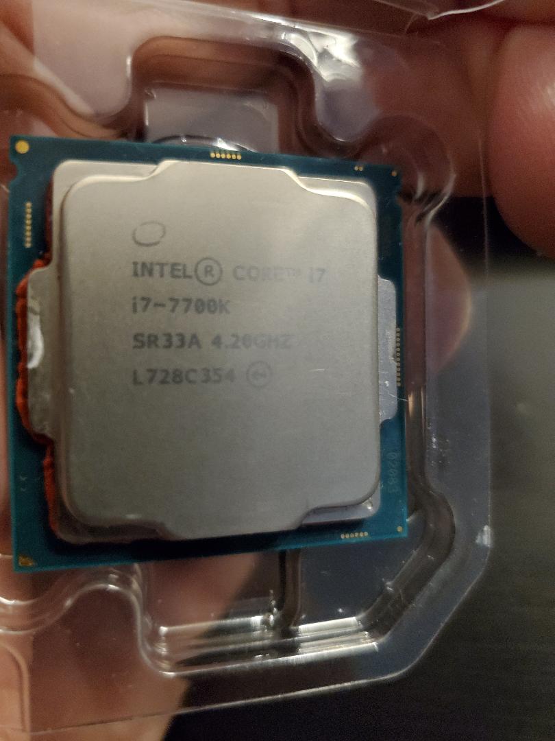 For sale Intel Core i7 7700k processor - delidded and amazing!