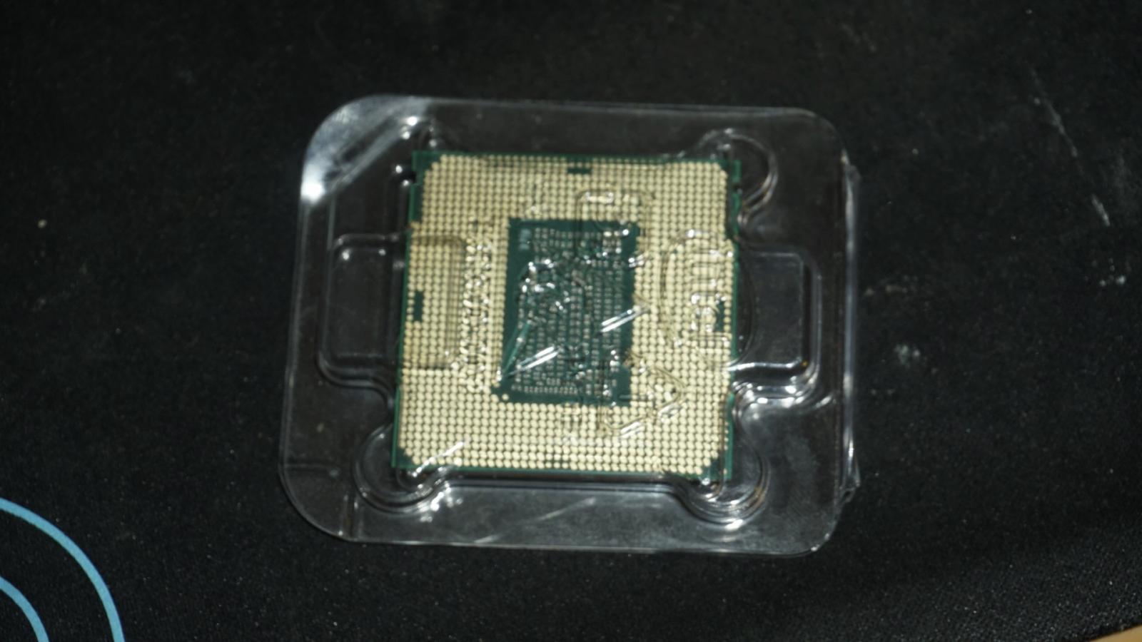 For sale Intel i7-9700k