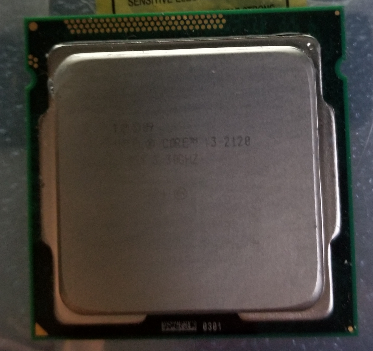 For sale Intel Core i3-2120 Dual-Core Processor 3.3 GHz 3 MB Cache LGA 1155 - BX80623I321