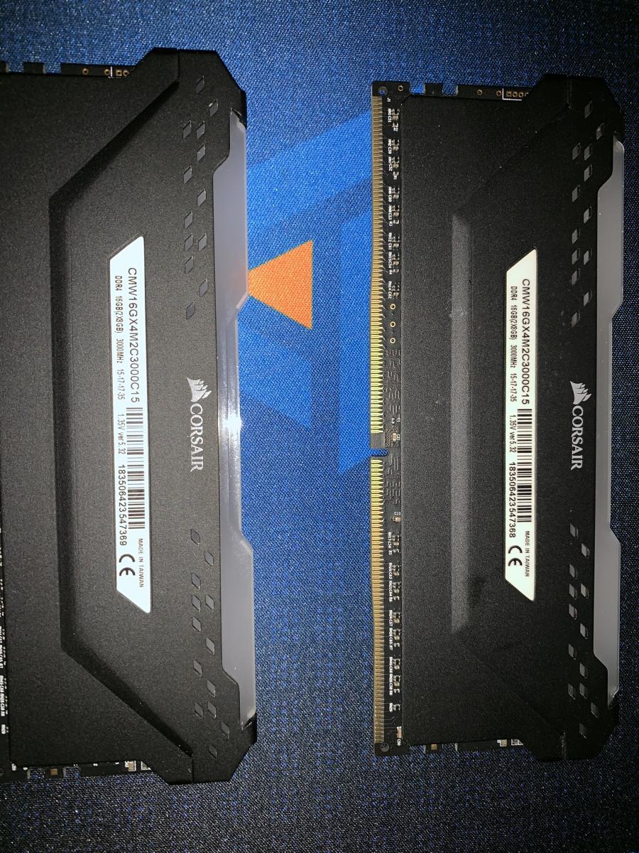 For sale X570,16GB RGB DDR4 3000