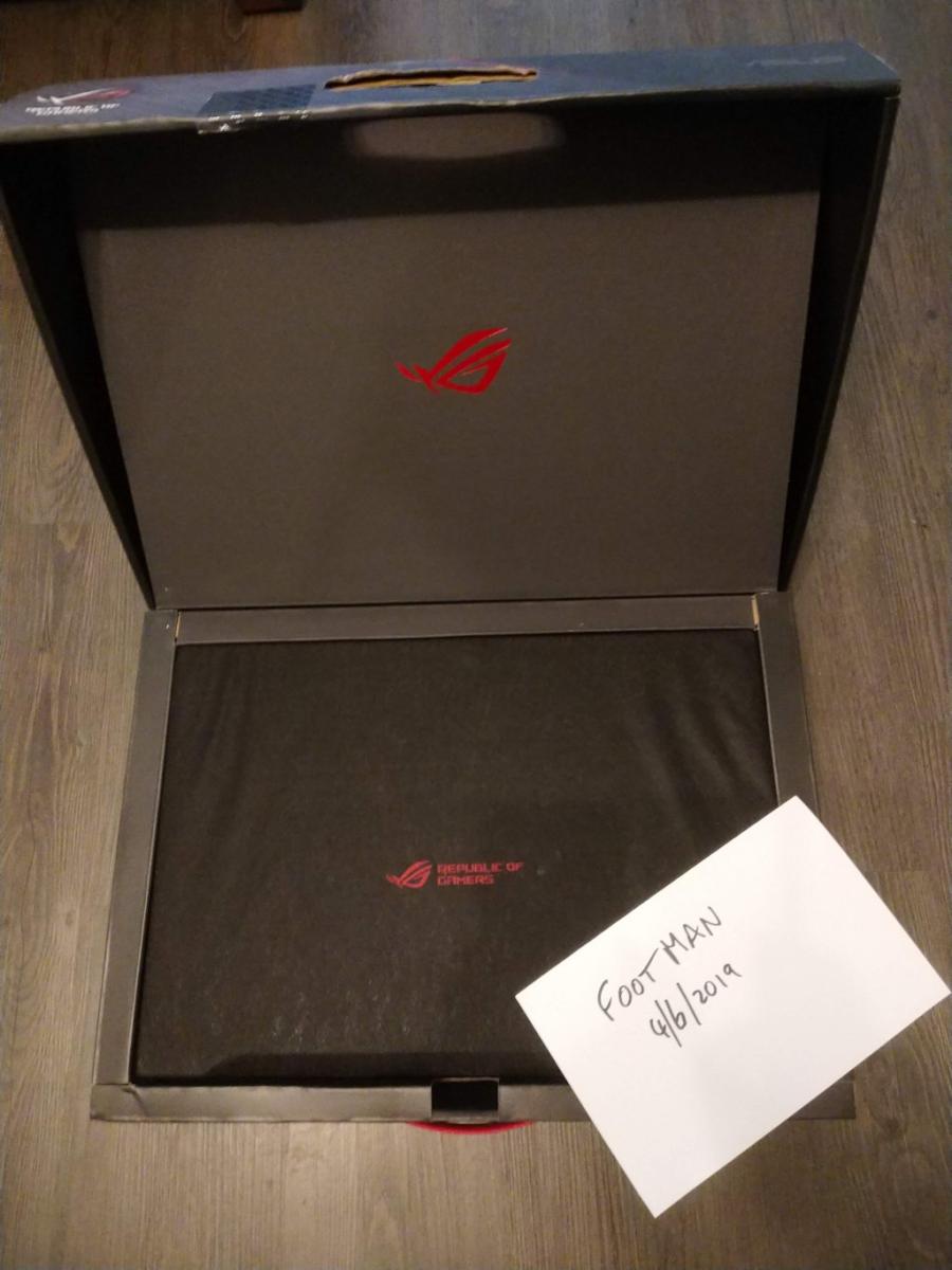 For sale New Asus ROG Strix Scar ll 17.3in laptop with RTX 2060-$1500 shipped to USA only