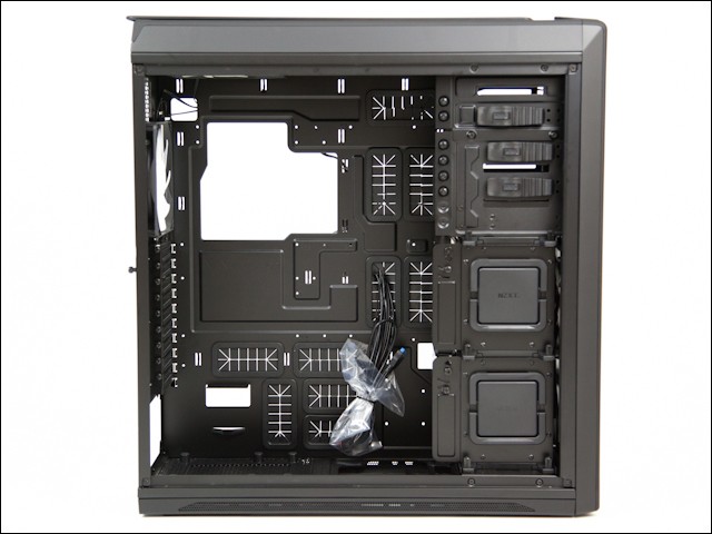 For sale NZXT Switch 810 Full ATX Tower Case w 3x 140mm fans - Local only